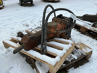 Atlas copco / epiroc sb 152 hydraulische sloophamer - afbeelding 1 van  7