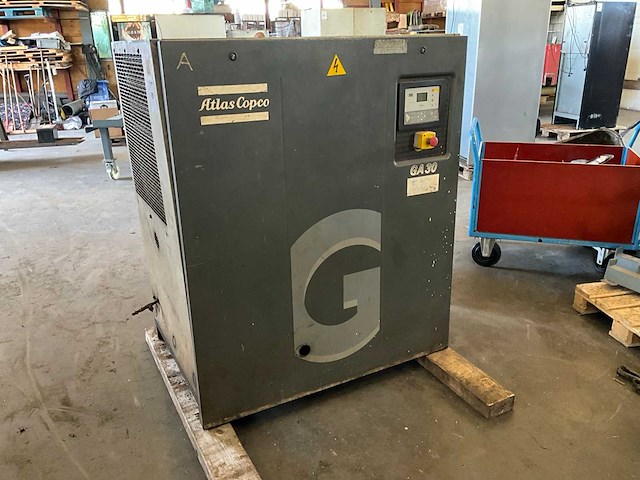 Atlas copco ga 30 schroefcompressor - afbeelding 1 van  8