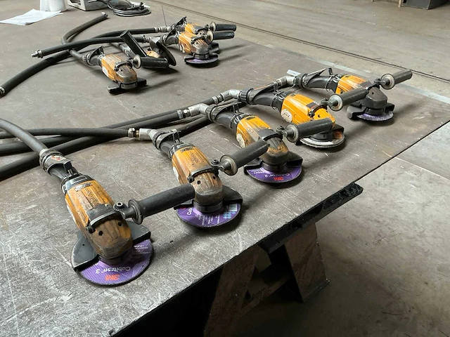 Atlas copco gtg25-f120-13 pneumatische slijpmachine (5x) - afbeelding 1 van  5