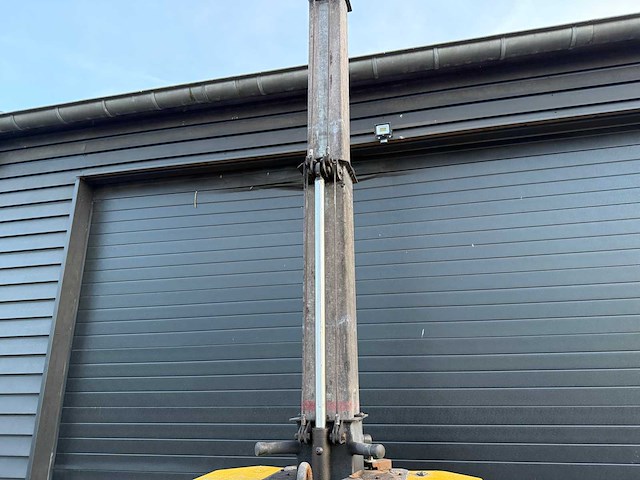 Atlas copco hilight b5+ telescopische lichtmast - afbeelding 9 van  11