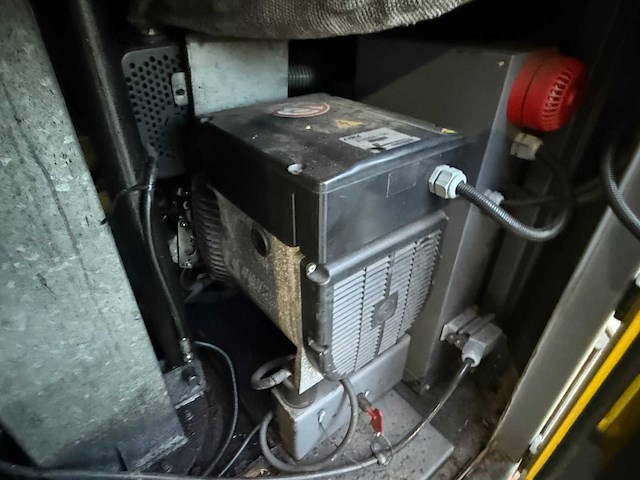 Atlas copco hilight b5+ telescopische lichtmast - afbeelding 3 van  10