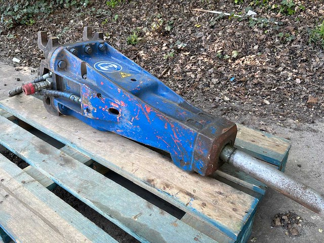 Atlas copco km150 hydraulische breekhamer - afbeelding 2 van  5