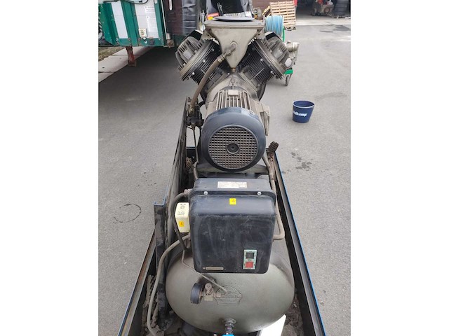 Atlas copco le9 luchtcompressor - afbeelding 3 van  9