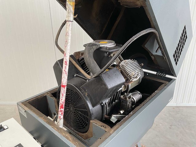 Atlas copco lt7-15uv tm270 400/3/50 ce luchtcompressor - afbeelding 7 van  9