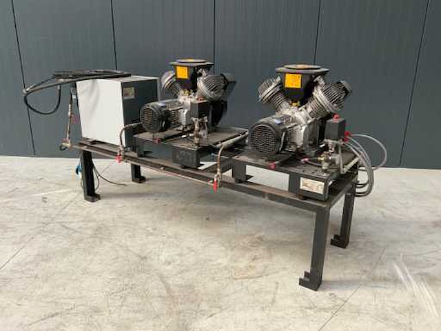 Atlas copco luchtcompressor set met luchtdroger - afbeelding 3 van  4