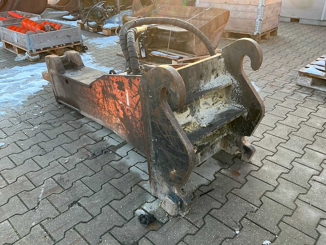 Atlas copco mb 1000 hydraulische sloophamer - afbeelding 4 van  6