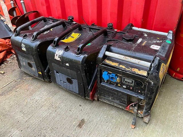 Atlas copco noodstroomaggregaat (3x) - afbeelding 2 van  6