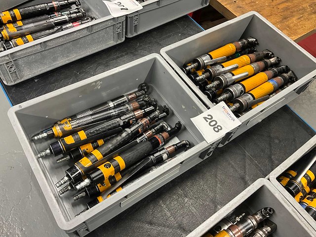 Atlas copco pneumatische haakse schroevendraaier/ moersleutel (22x) - afbeelding 1 van  5