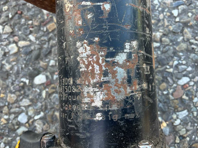 Atlas copco pneumatische momentsleutel en luchtunit. - afbeelding 2 van  11