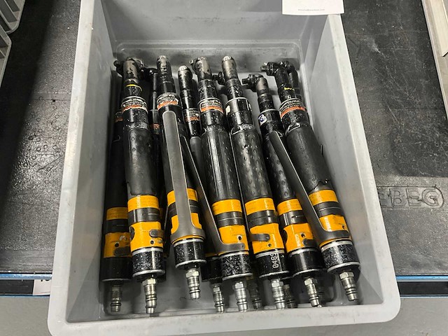 Atlas copco pneumatische slag-/ moersleutel (23x) - afbeelding 2 van  3