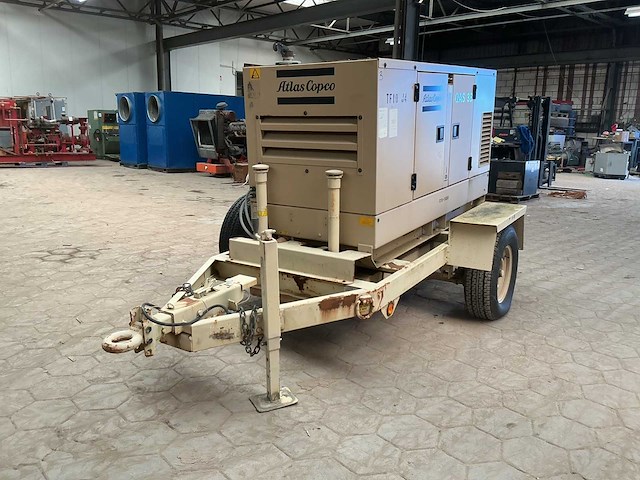 Atlas copco qas-38 stroomgenerator - afbeelding 1 van  11