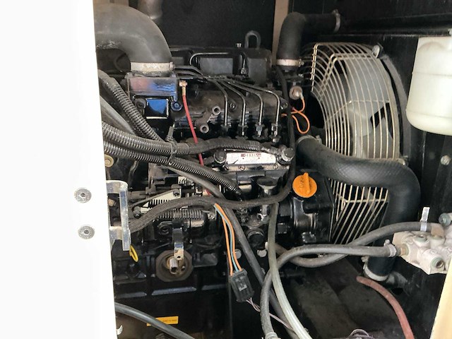 Atlas copco qas-38 stroomgenerator - afbeelding 9 van  11