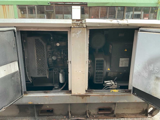 Atlas copco qas100 noodstroomaggregaat - afbeelding 14 van  16
