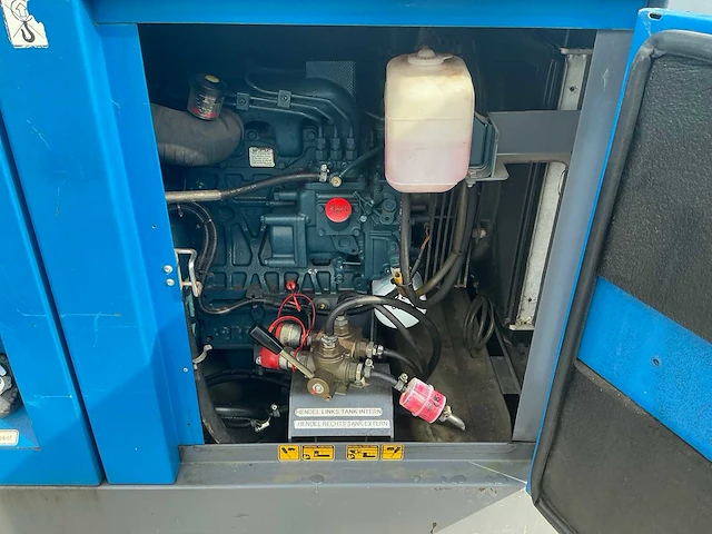 Atlas copco qas14 noodstroomaggregaat - afbeelding 2 van  13