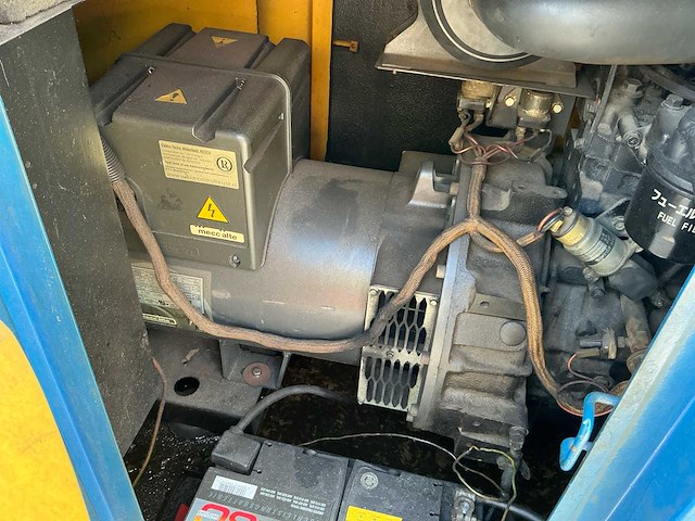 Atlas copco qas28 noodstroomaggregaat - afbeelding 10 van  14