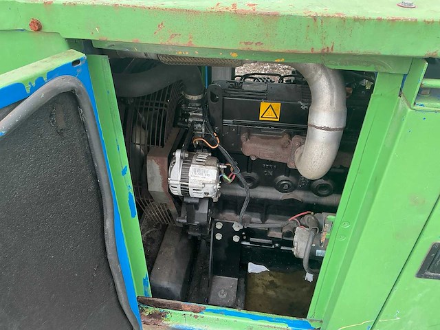 Atlas copco qas38 geluidgedempt 40kva dieselaggregaat - afbeelding 13 van  14