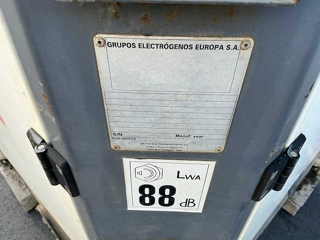 Atlas copco qlb60 stationaire lichtmast - afbeelding 14 van  14