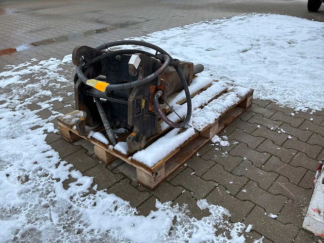 Atlas copco sb 302 hydraulische breekhamer - afbeelding 4 van  7