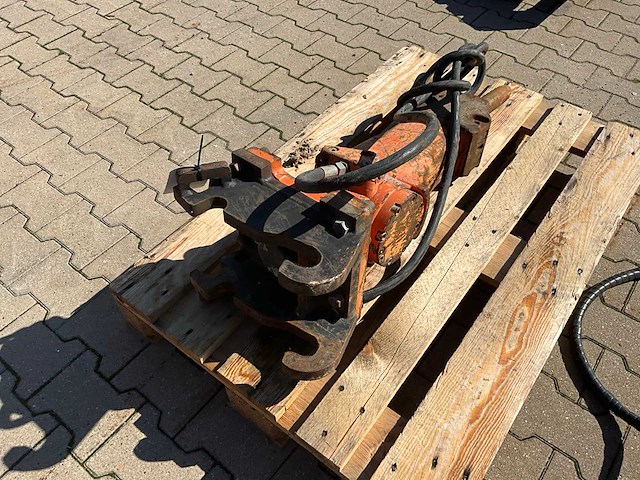 Atlas copco sb hydraulische breekhamer - afbeelding 1 van  7