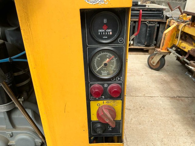 Atlas copco x-as 96 hogedrukcompressor - afbeelding 5 van  22