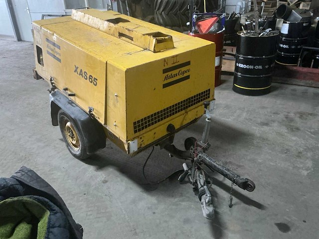 Atlas copco xas 65 kompressor aanhangwagen - afbeelding 23 van  25