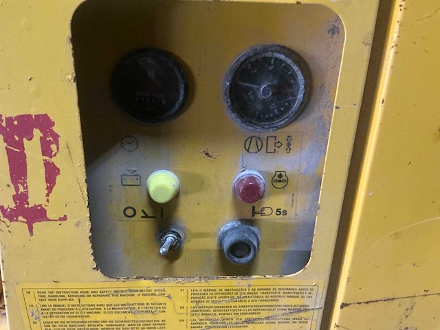 Atlas copco xas 65 kompressor aanhangwagen - afbeelding 7 van  25