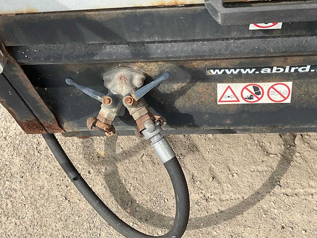 Atlas copco xas 6700 luchtcompressor - afbeelding 6 van  7