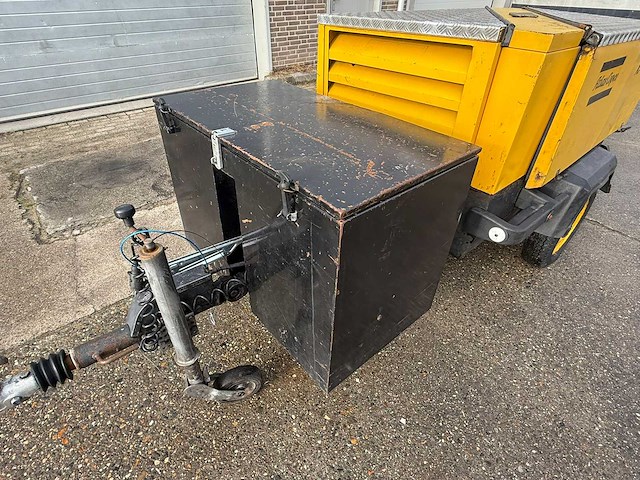 Atlas copco xas 76 mobiele luchtcompressor - afbeelding 9 van  31