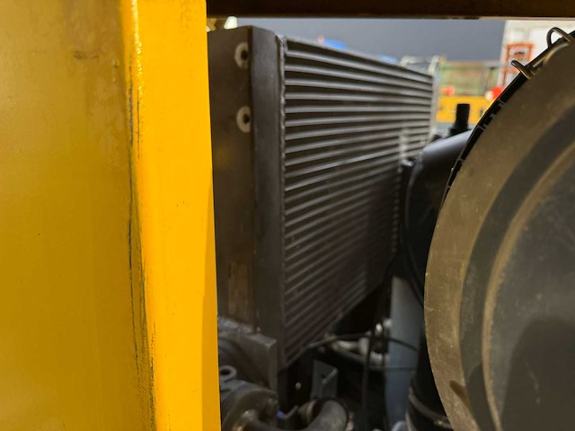 Atlas copco xas 76 mobiele luchtcompressor - afbeelding 23 van  31