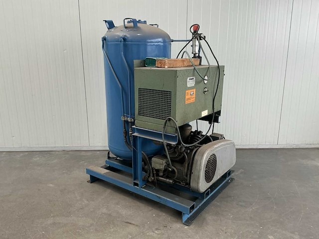 Atlas copco zuigercompressor - afbeelding 2 van  8