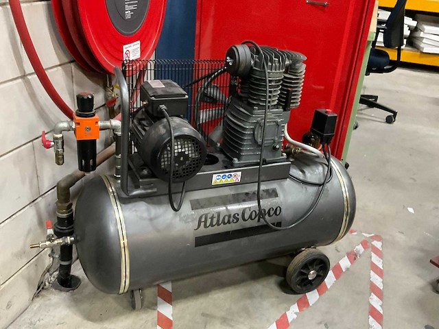 Atlas copco zuigercompressor - afbeelding 3 van  8