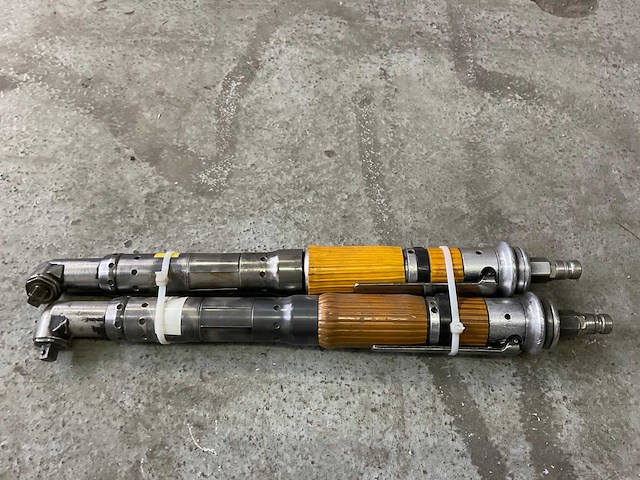 Atlas copo pneumatisch haakse momentsleutel (2x) - afbeelding 1 van  4