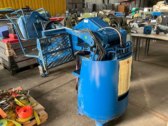 Atlas hulpkraan - afbeelding 5 van  7