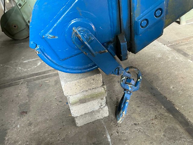 Atlas hulpkraan - afbeelding 7 van  7