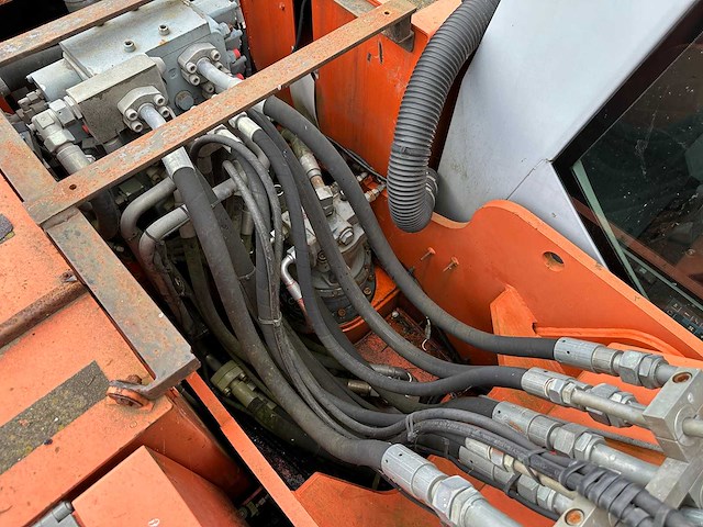 Atlas-terex tc210lc rupsgraafmachine - afbeelding 31 van  40