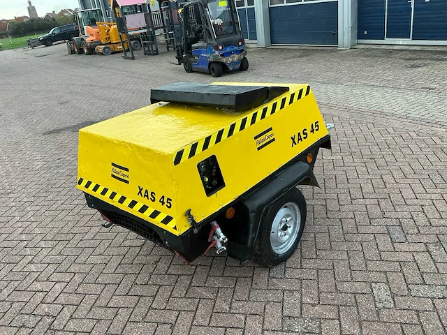 Atlascopco xas 45 luchtcompressor - afbeelding 2 van  8