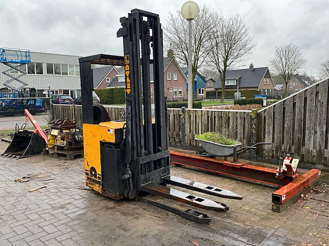 Atlet 125dts 540/xsn reach truck - afbeelding 1 van  17
