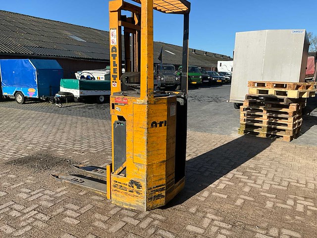 Atlet 125ste360/ajn reach truck - afbeelding 14 van  19