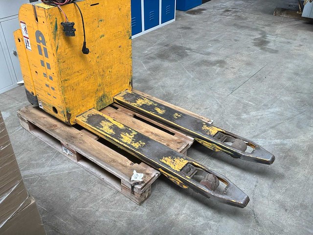 Atlet piccolo elektrische palletwagen - afbeelding 4 van  9