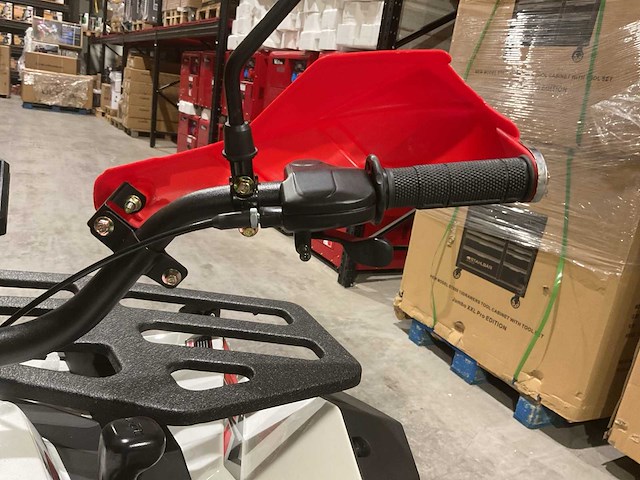 Atm t3b commander 200cc wit quad met kenteken wit - afbeelding 14 van  26