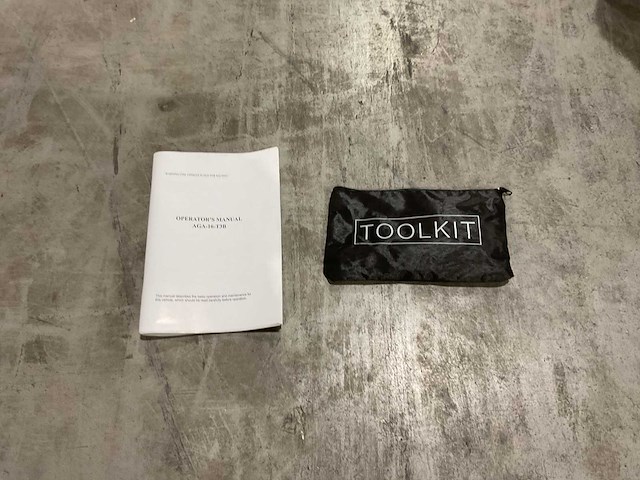 Atm t3b commander 200cc zwart quad met kenteken wit - afbeelding 18 van  71