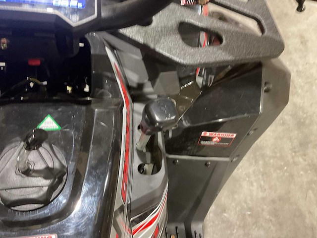 Atm t3b commander 200cc zwart quad met kenteken wit - afbeelding 13 van  20