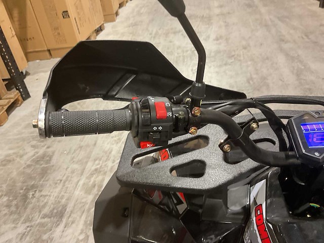 Atm t3b commander 200cc zwart quad met kenteken wit - afbeelding 8 van  10