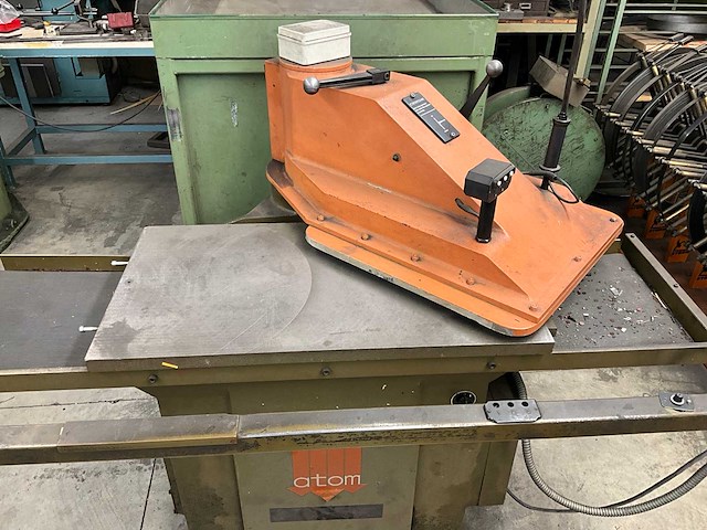 Atom g999 sab stansmachine - afbeelding 3 van  3