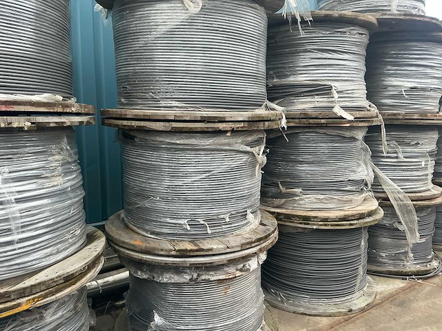 Atom vo-ymvkas 2x4mm2 bl-br grondkabel - afbeelding 2 van  5