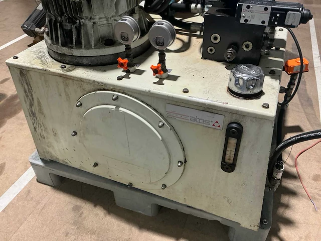 Atos asm-300 hydraulisch aggregaat - afbeelding 10 van  11