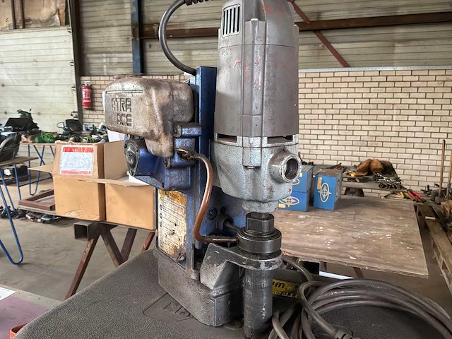 Atra ace wa-3500 magnetische boormachine - afbeelding 3 van  5