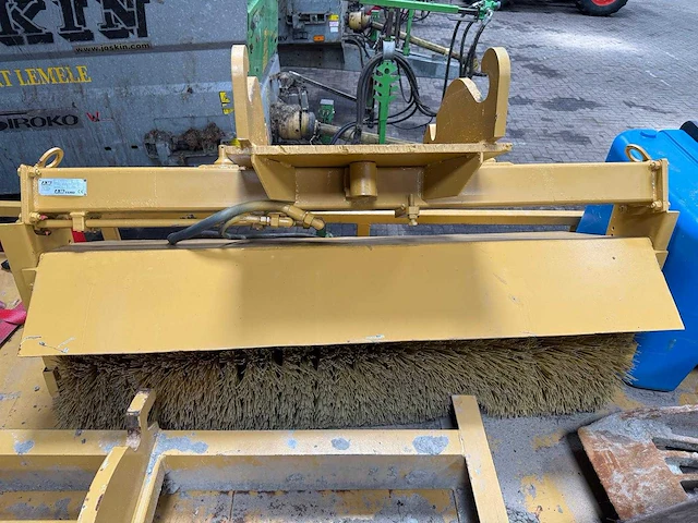 Attachment rolbezem - afbeelding 1 van  3