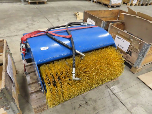 Attec - 2020 - 05.bb.0904 - veegborstel - afbeelding 1 van  4