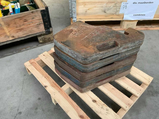 Attelages frontgewichtset - afbeelding 3 van  5